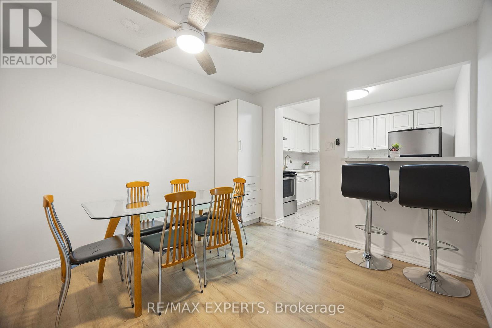 242 Milestone Crescent, Aurora, Ontario  L4G 3M2 - Photo 8 - N12657912