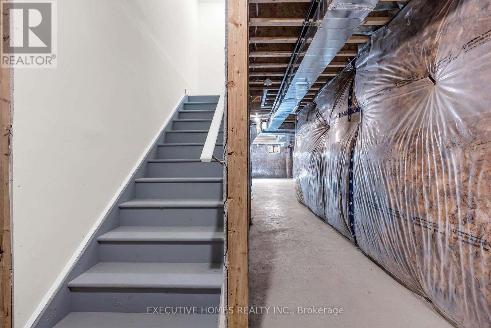 170 Lilac Circle, Haldimand, Ontario  N3W 0H5 - Photo 48 - X12654346