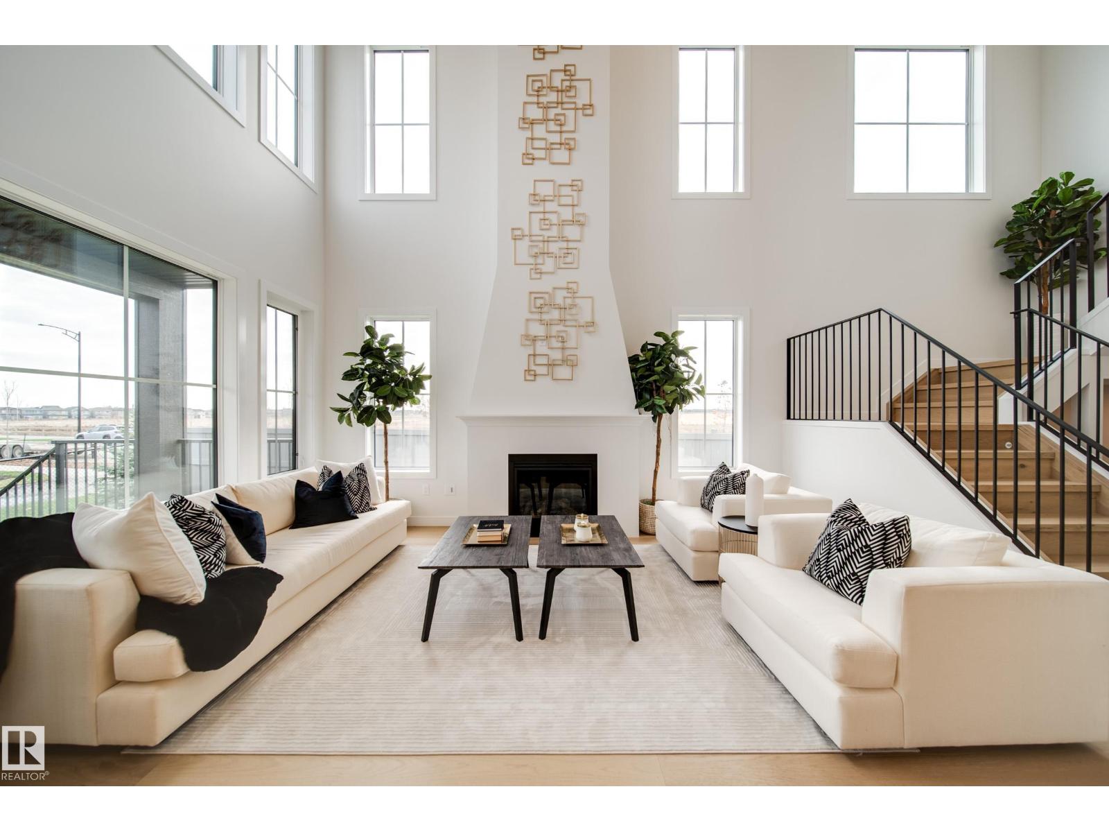 4 Cloutier Cl, St. Albert, Alberta  T8T 2C9 - Photo 3 - E4461414