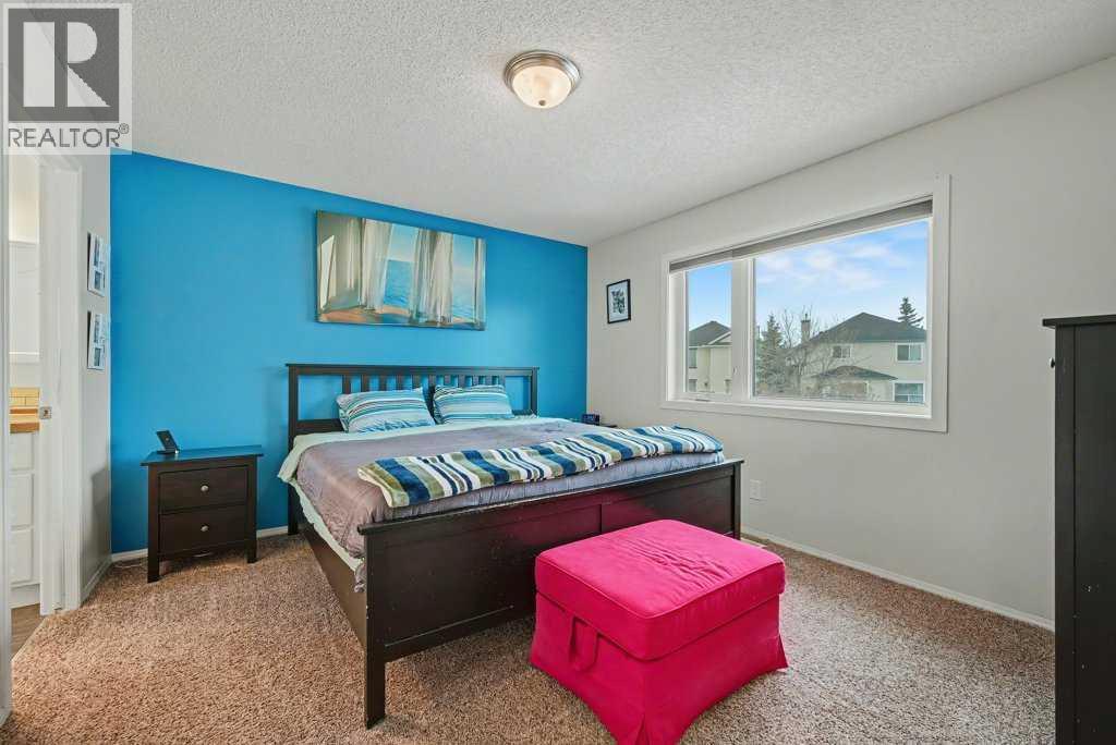 35 Somerglen Way Sw, Calgary, Alberta  T2Y 4B1 - Photo 19 - A2276664