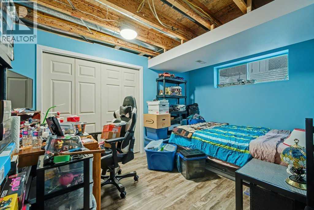 35 Somerglen Way Sw, Calgary, Alberta  T2Y 4B1 - Photo 30 - A2276664