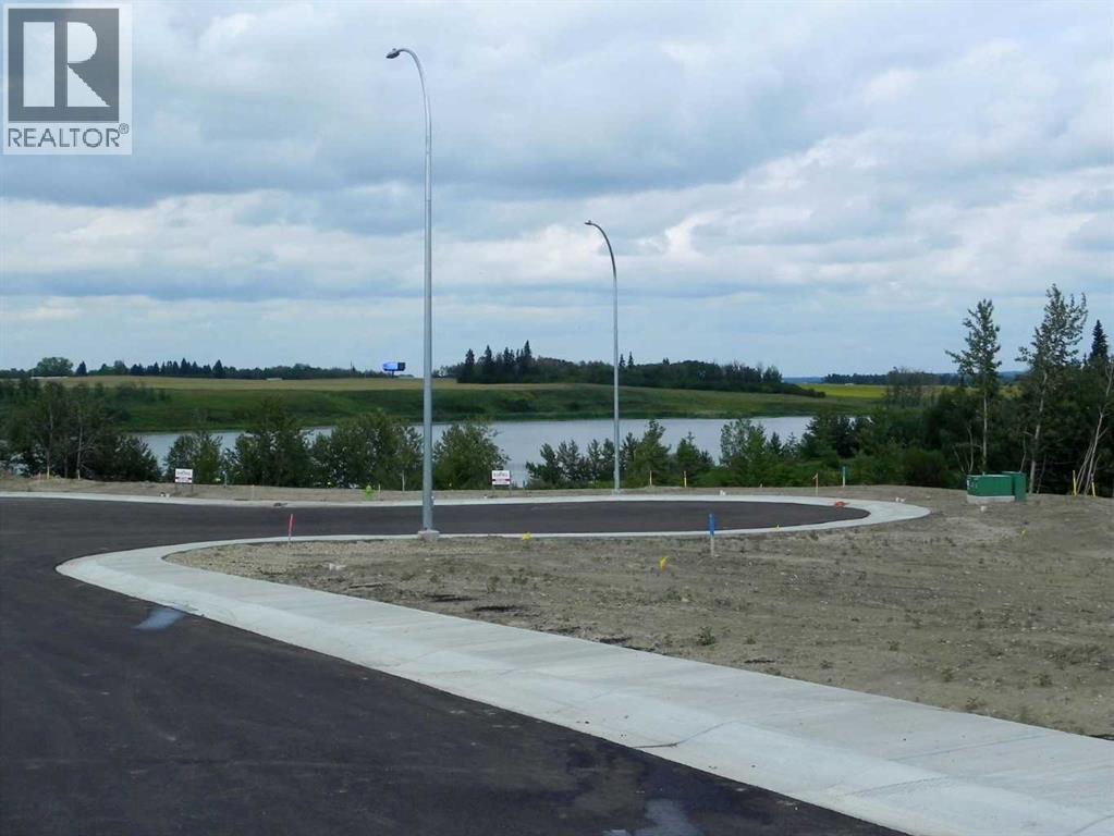 28 Henner's Place, Lacombe, Alberta  T4L 1Y9 - Photo 6 - A2276785