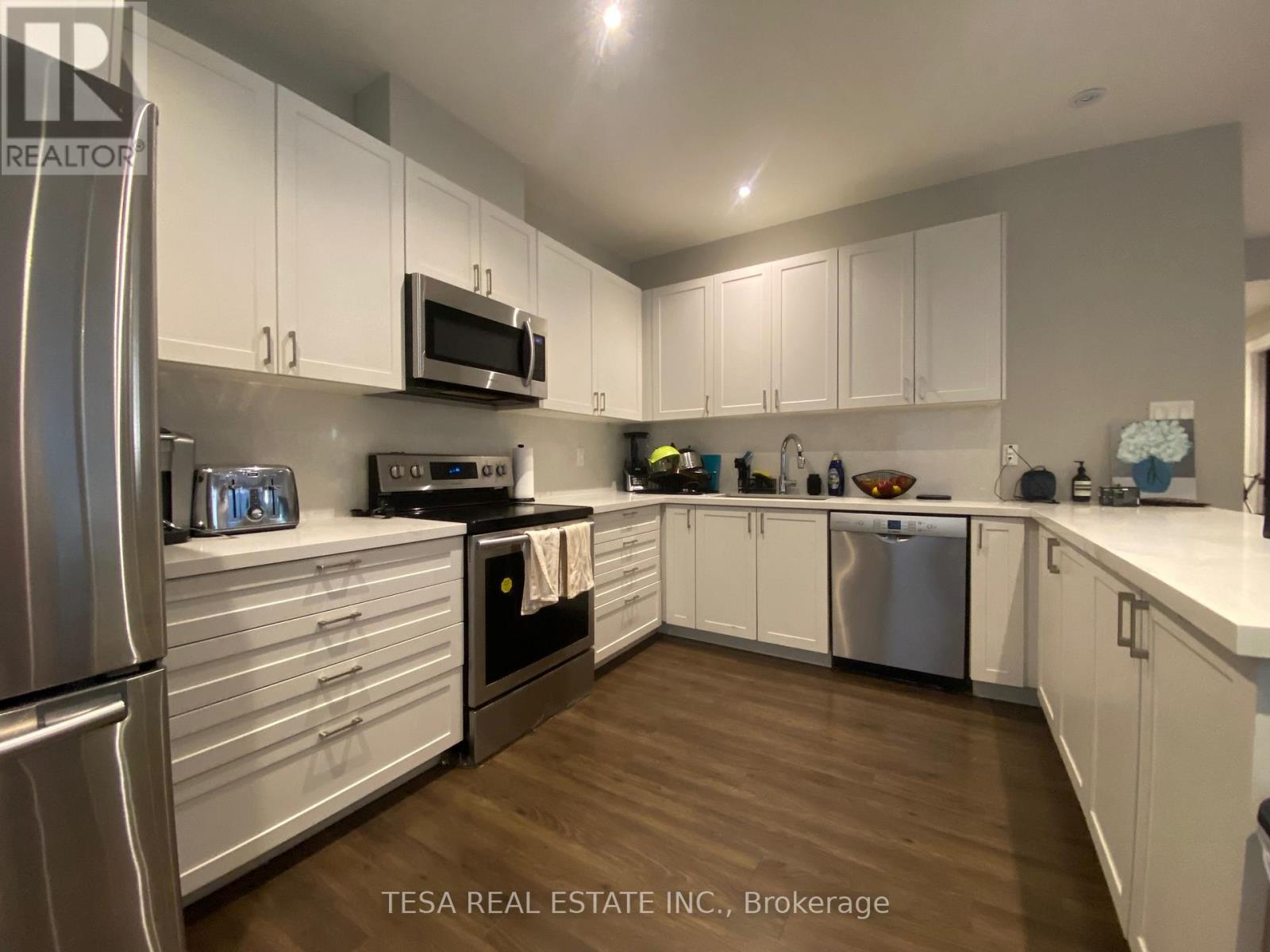 101 - 211 St Patrick Street, Toronto, Ontario  M5T 2Y9 - Photo 11 - C12657946