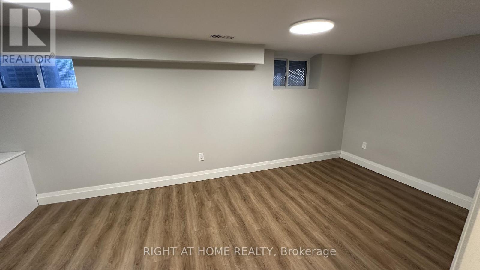 83 Third Street, Toronto, Ontario  M8V 2Y1 - Photo 28 - W12657922