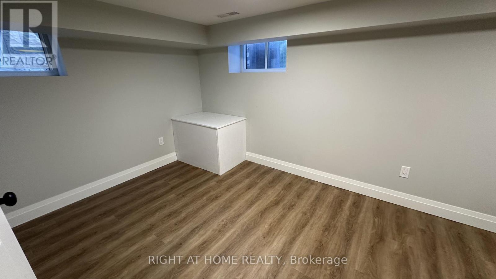 83 Third Street, Toronto, Ontario  M8V 2Y1 - Photo 29 - W12657922