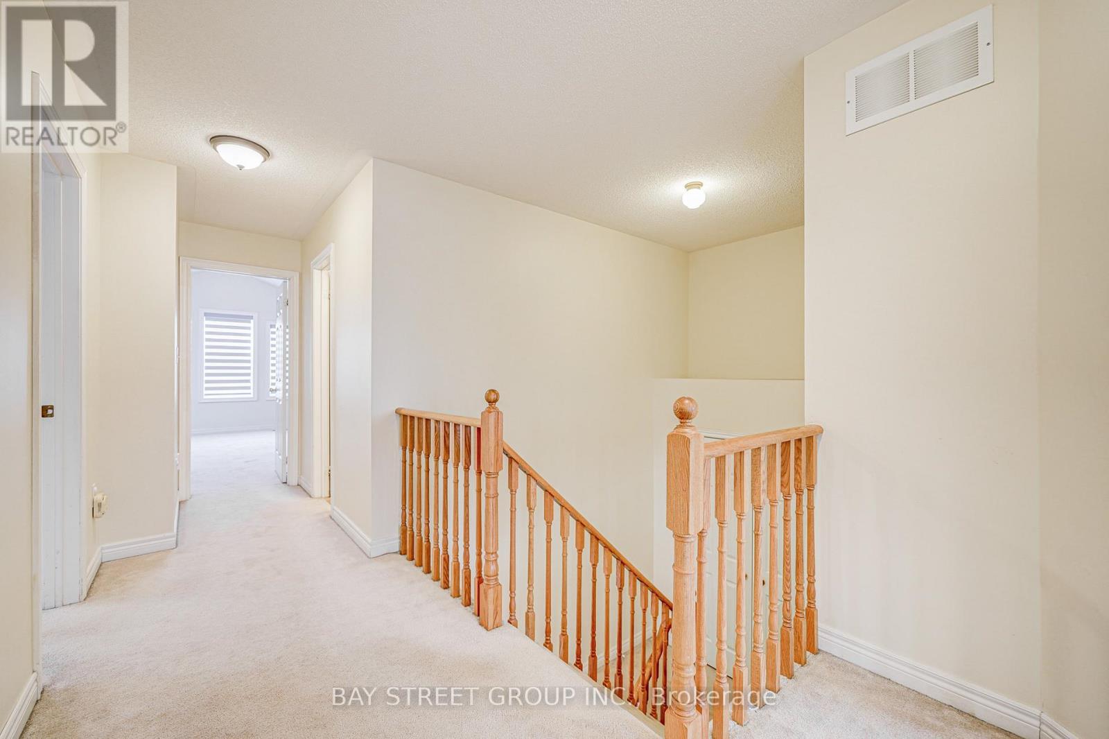 2470 Nichols Drive, Oakville, Ontario  L6H 6Y5 - Photo 20 - W12657936