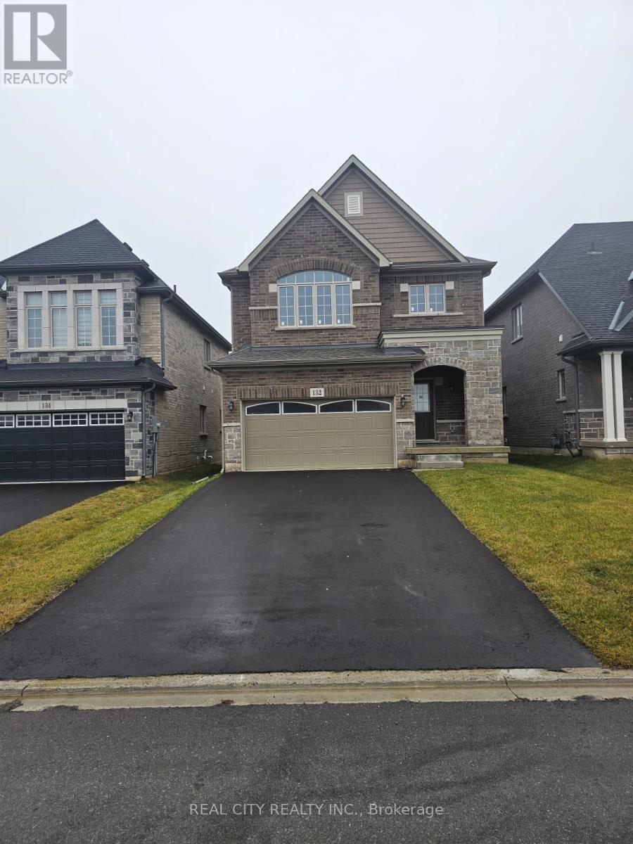 132 SUNSET WAY, Thorold, Ontario