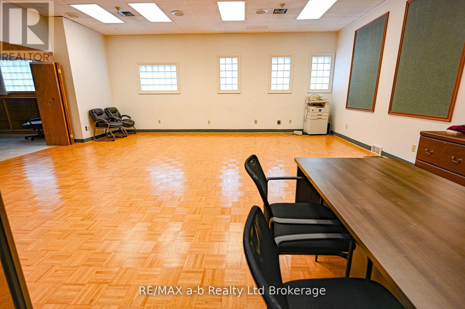 19 Ridout Street W, Tillsonburg, Ontario  N4G 2C8 - Photo 16 - X12657962