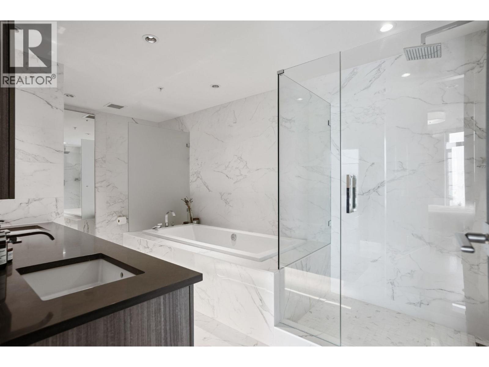 705 210 Salter Street, New Westminster, British Columbia V3M 0J9 - Photo 14 - R3075347