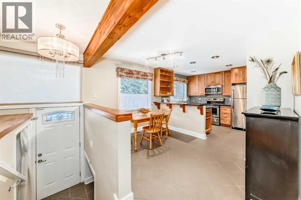 4803 Montana Drive Nw, Calgary, Alberta  T3B 1G3 - Photo 6 - A2276551