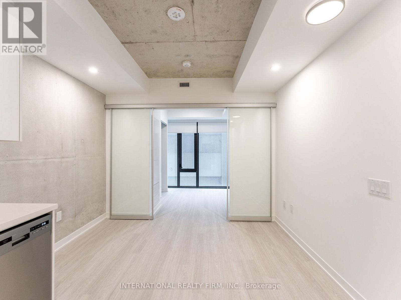 313 - 195 Mccaul Street, Toronto, Ontario  M5T 1W6 - Photo 17 - C12657960