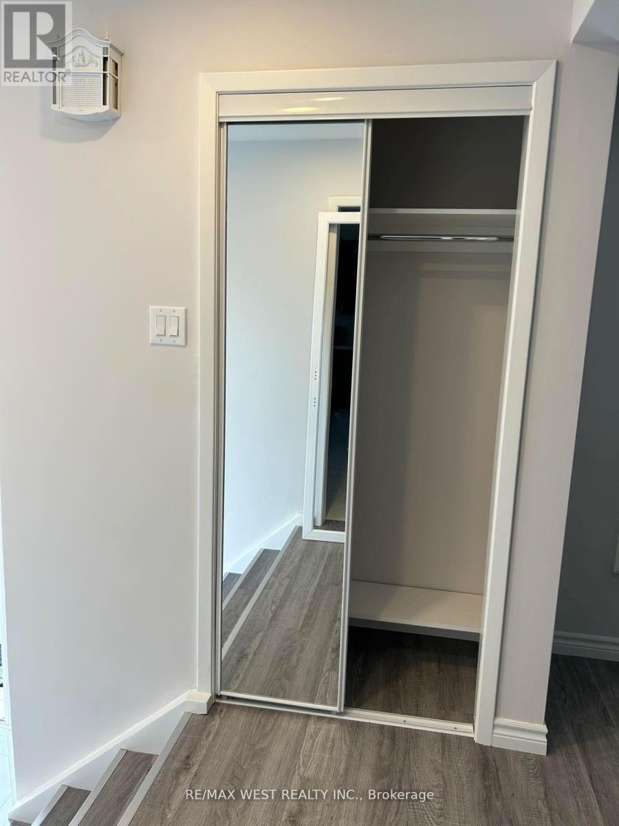 Upper - 21 Tamora Court, Toronto, Ontario  M1S 1H5 - Photo 9 - E12479677