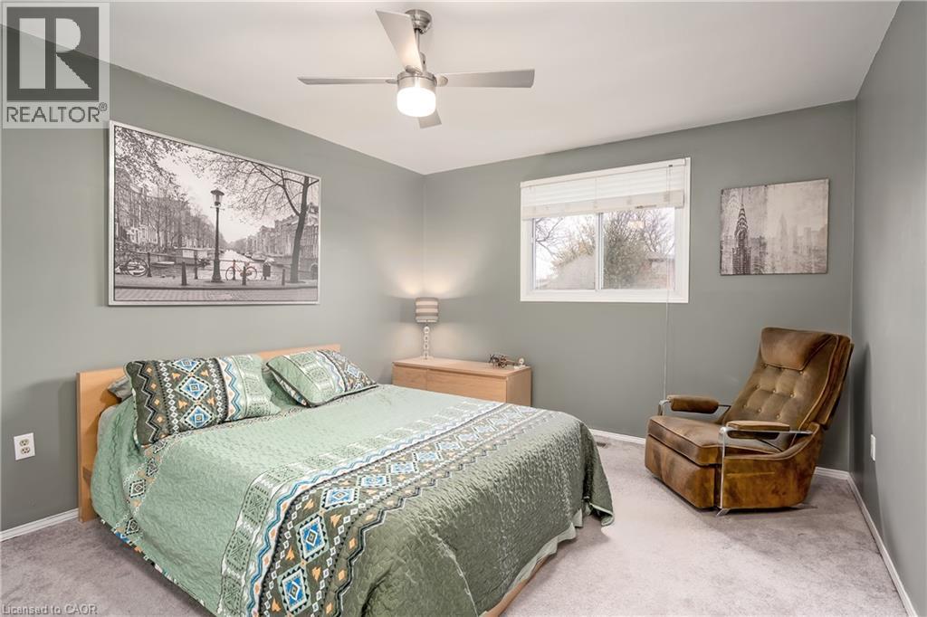 383 East 24th Street, Hamilton, Ontario  L8V 4W8 - Photo 19 - 40795668