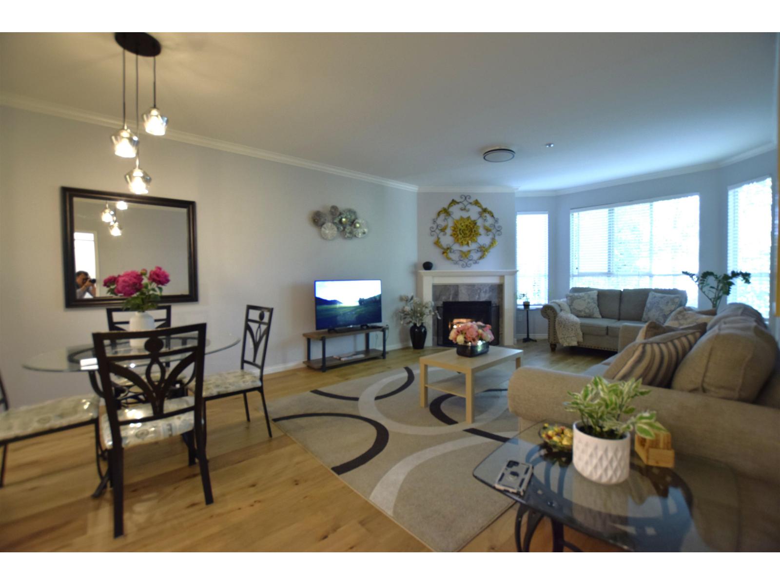 304 5646 200 Street, Langley, British Columbia V3A 1M8 - Photo 2 - R3075555