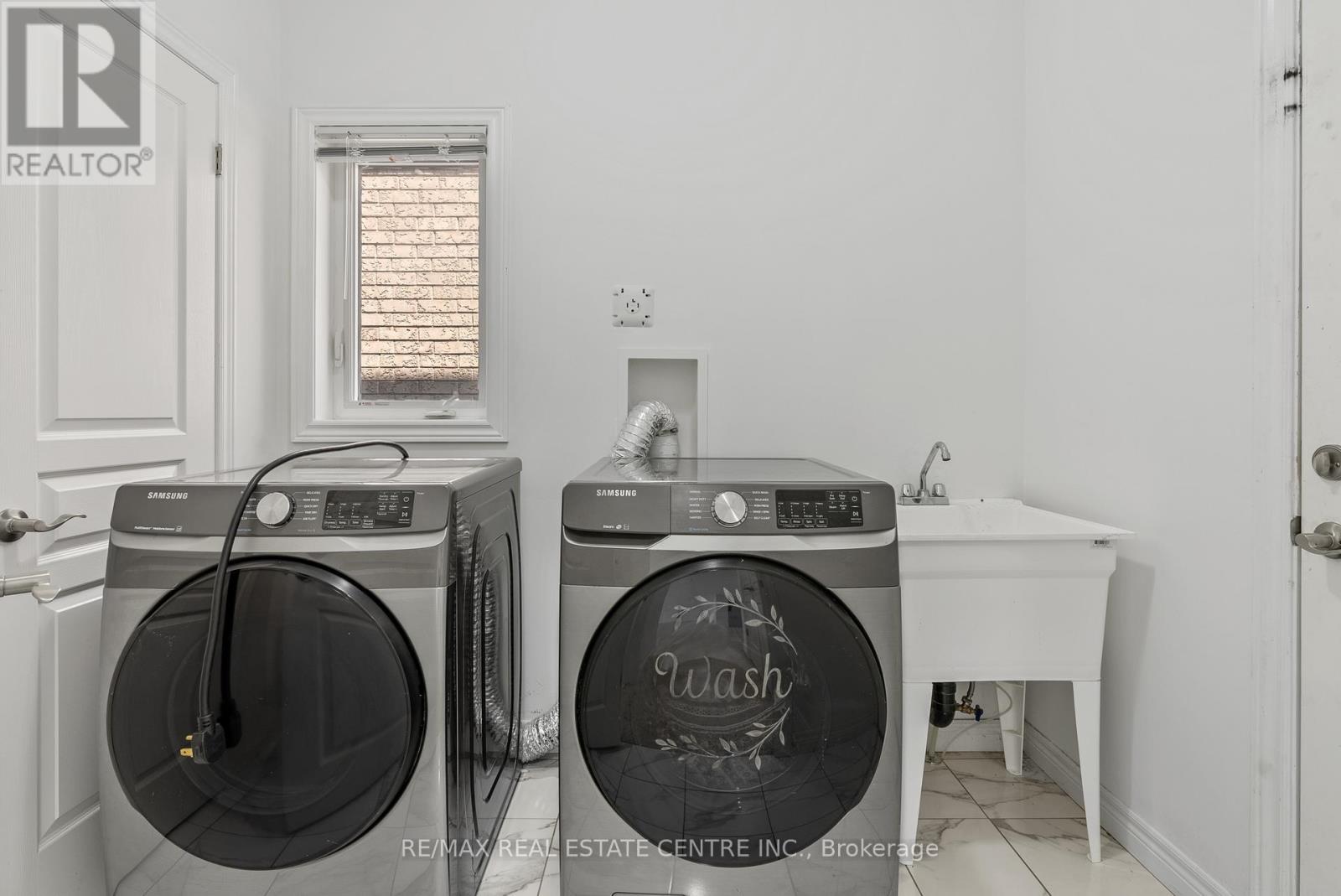 56 Rockledge Drive, Hamilton, Ontario  L0R 1P0 - Photo 14 - X12657958