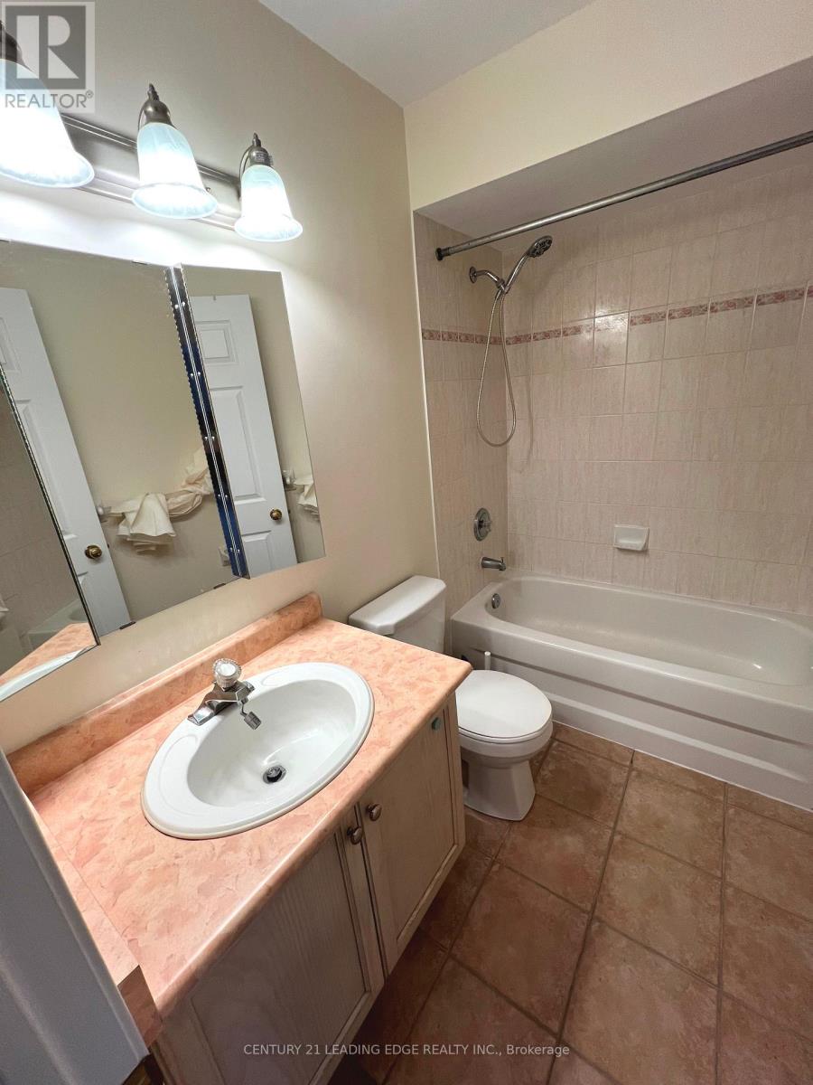 11 - 3 Alpen Way, Markham, Ontario  L3R 4G2 - Photo 15 - N12657184