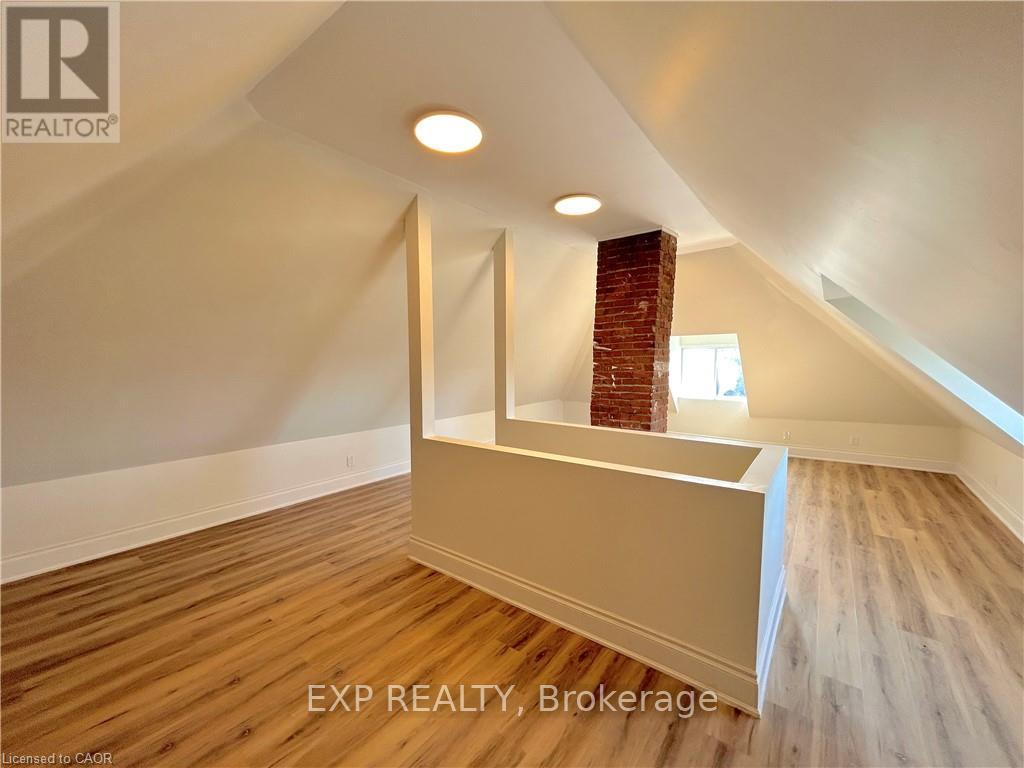 526 Fifty Road, Hamilton, Ontario  L8E 5T4 - Photo 36 - X12657972