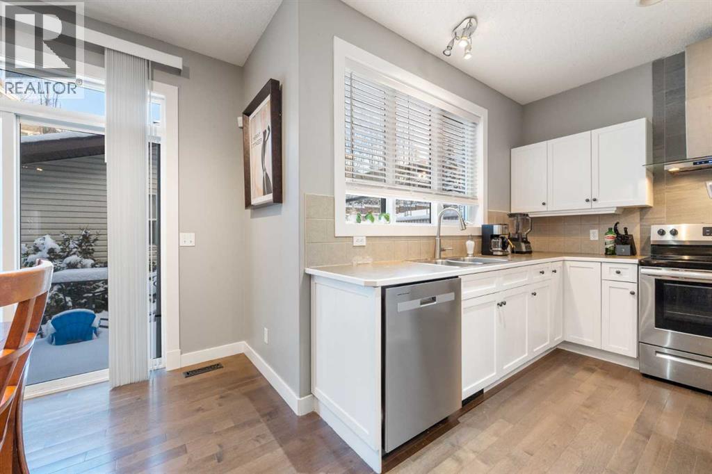 4 Crestridge Way Sw, Calgary, Alberta  T3B 5Z4 - Photo 17 - A2274271