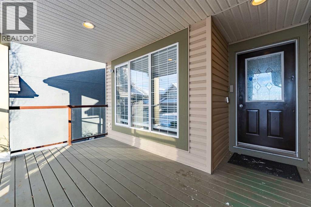 4 Crestridge Way Sw, Calgary, Alberta  T3B 5Z4 - Photo 4 - A2274271