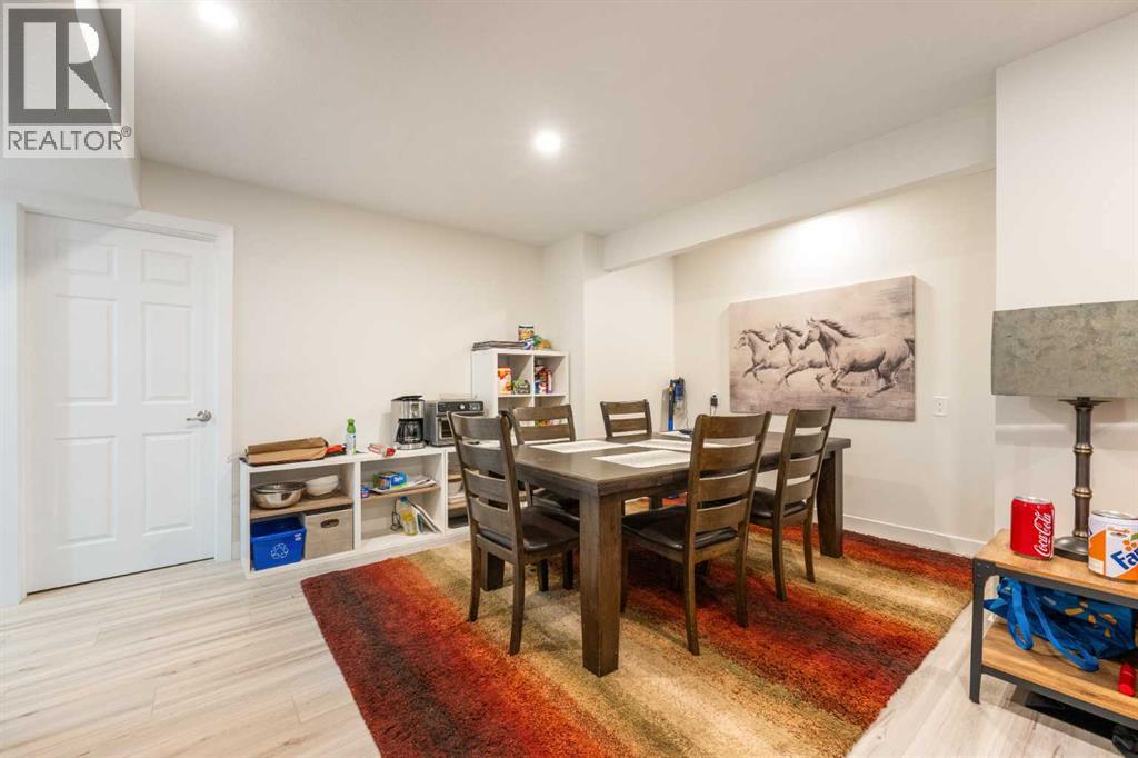 4 Crestridge Way Sw, Calgary, Alberta  T3B 5Z4 - Photo 34 - A2274271