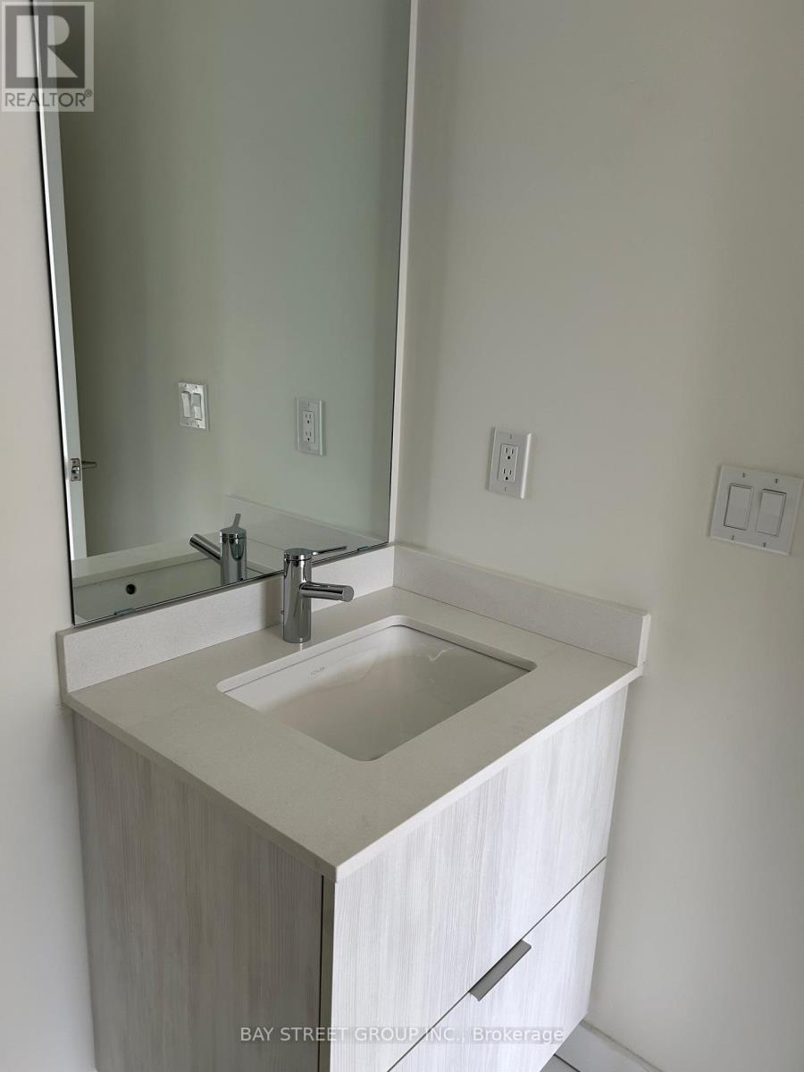 Th302 - 6 Steckley House Lane, Richmond Hill, Ontario  L4S 0N1 - Photo 8 - N12658018