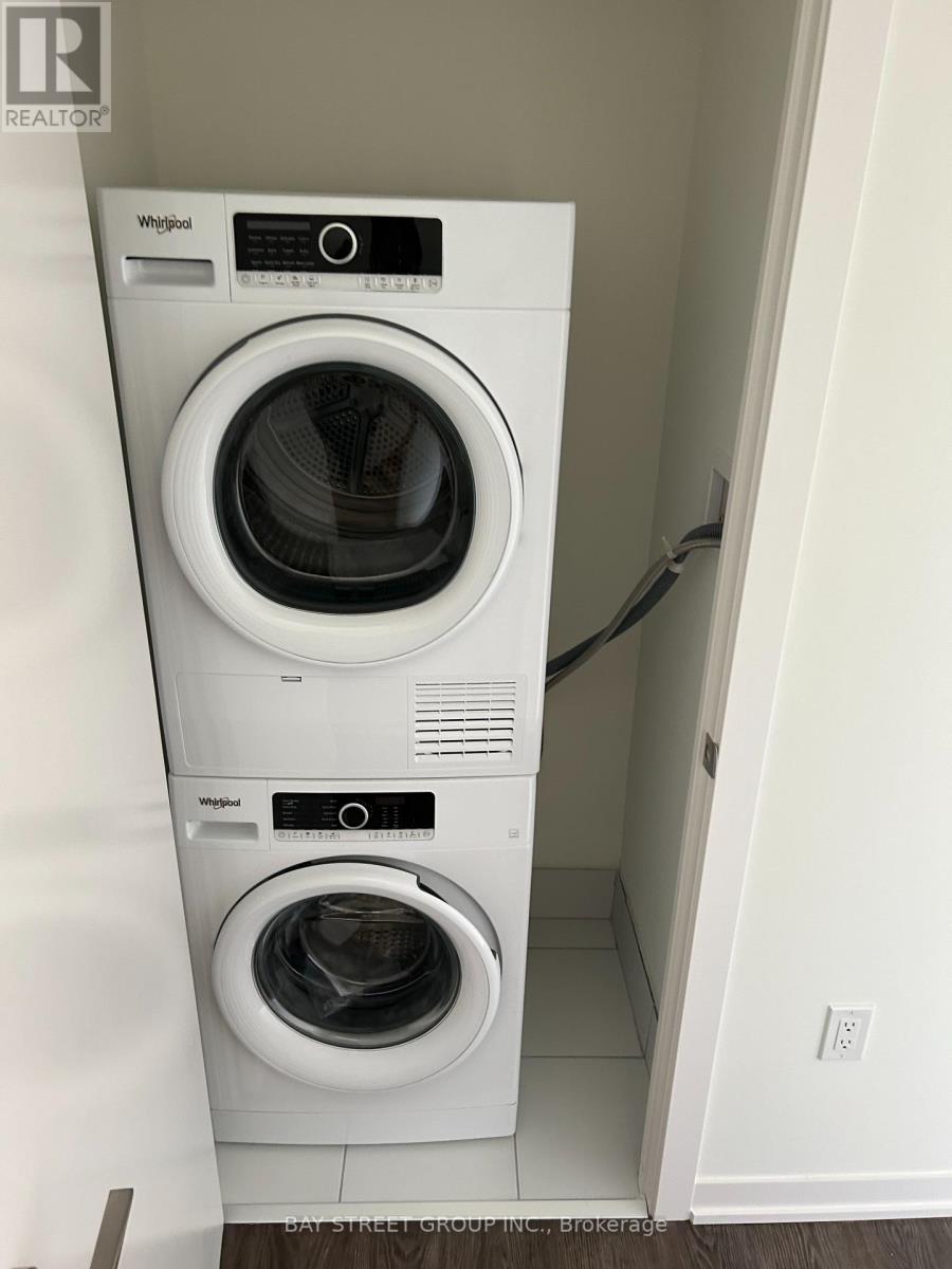 Th302 - 6 Steckley House Lane, Richmond Hill, Ontario  L4S 0N1 - Photo 9 - N12658018