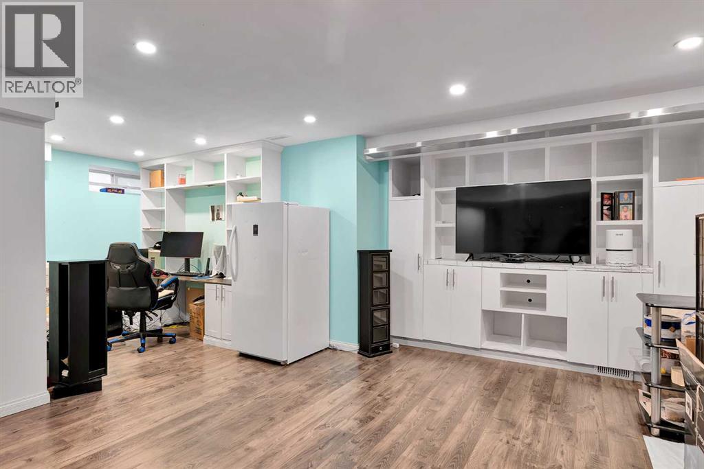 175 Evansmeade Common Nw, Calgary, Alberta  T3P 1E8 - Photo 32 - A2257740