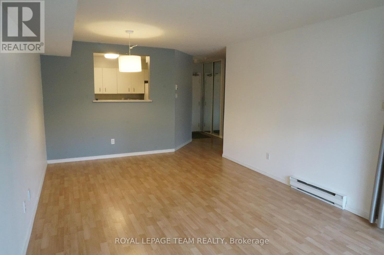 217 - 316 Lorry Greenberg Drive, Ottawa, Ontario  K1T 2P4 - Photo 14 - X12658038