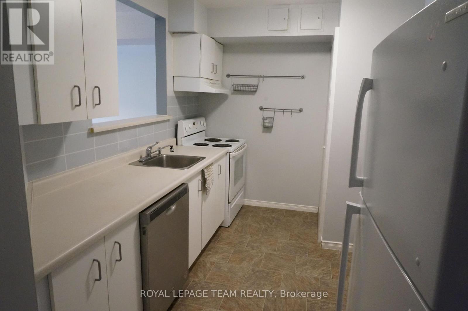 217 - 316 Lorry Greenberg Drive, Ottawa, Ontario  K1T 2P4 - Photo 18 - X12658038