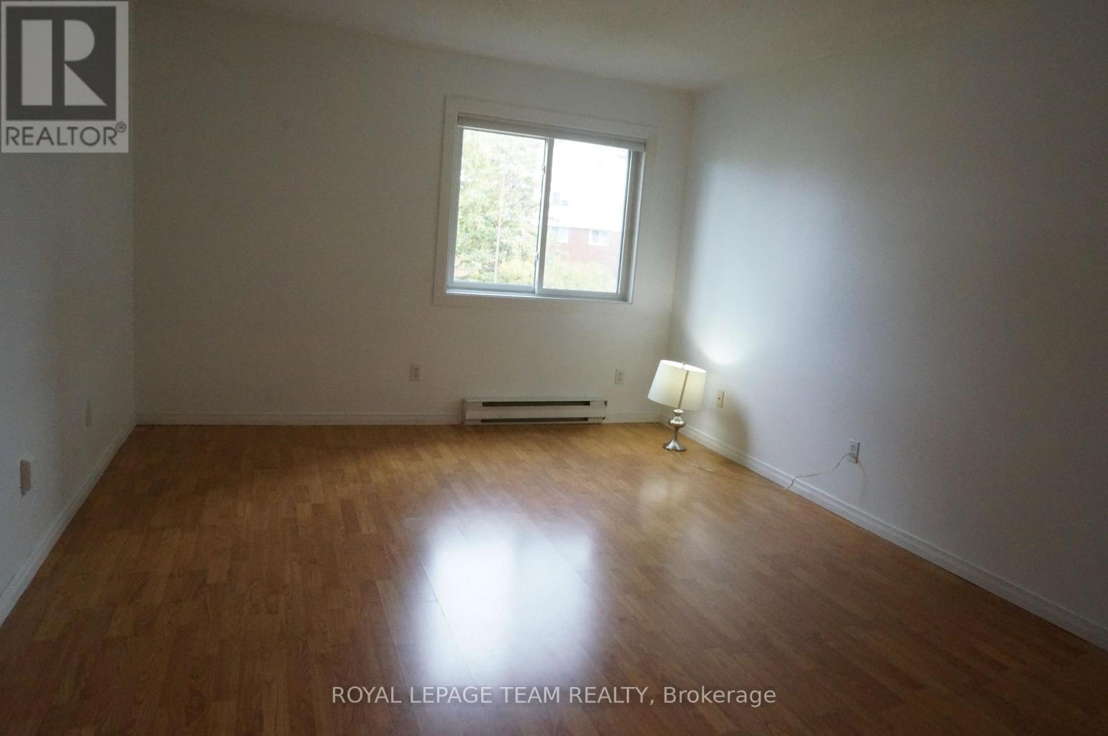 217 - 316 Lorry Greenberg Drive, Ottawa, Ontario  K1T 2P4 - Photo 7 - X12658038