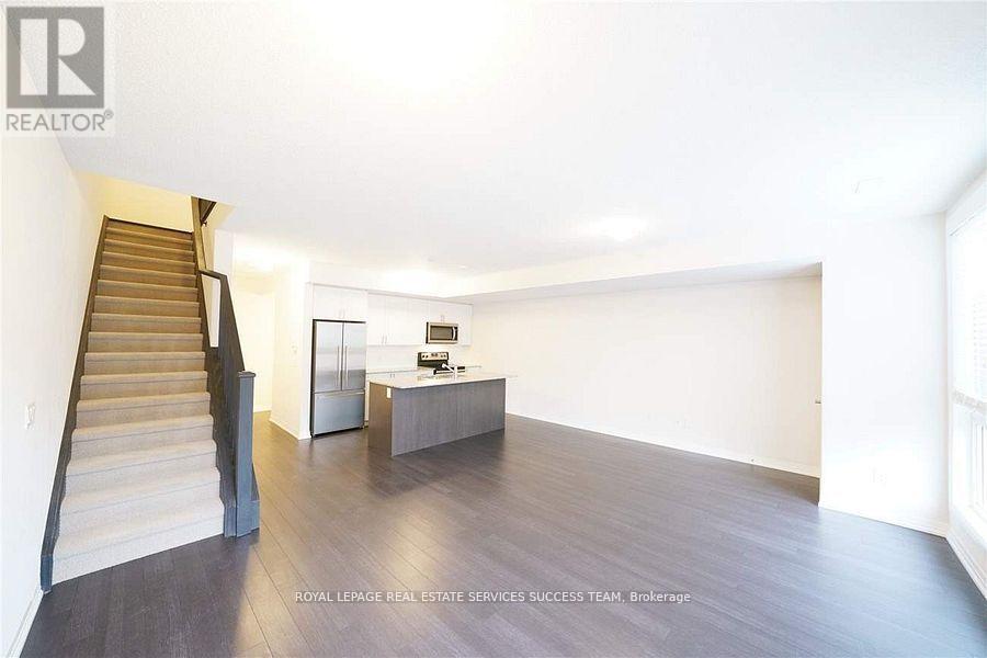 207 - 1208 Main Street E, Milton, Ontario  L9T 9K7 - Photo 6 - W12658044