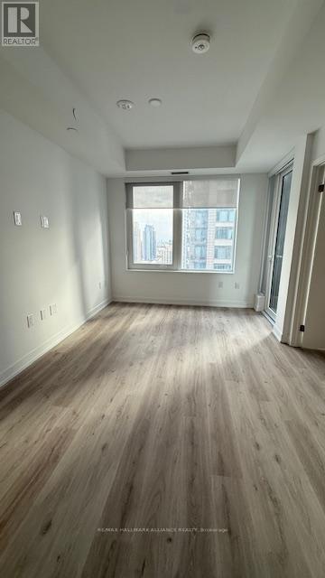 #2005 - 395 Square One Drive, Mississauga, Ontario  L5B 0P6 - Photo 17 - W12658050