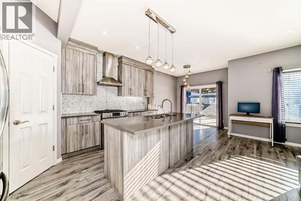 216 Saddlecrest Way Ne, Calgary, Alberta  T3J 5N2 - Photo 8 - A2269316