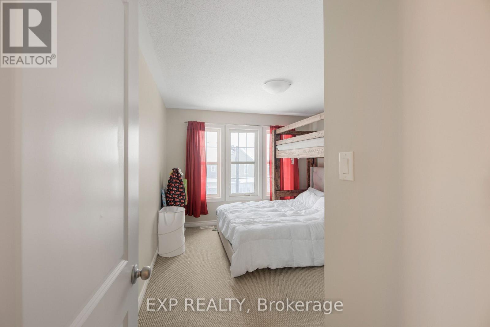 84 Russet Terrace, Ottawa, Ontario  K2J 6E8 - Photo 14 - X12658082