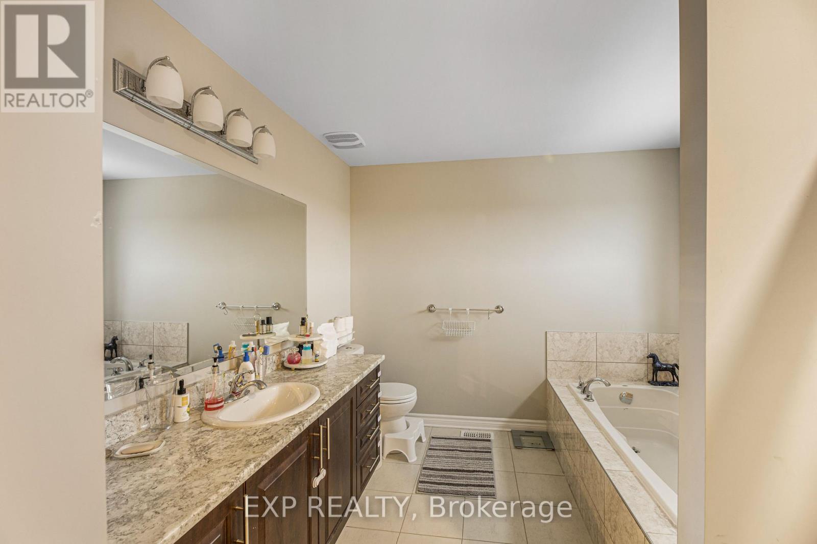 84 Russet Terrace, Ottawa, Ontario  K2J 6E8 - Photo 23 - X12658082