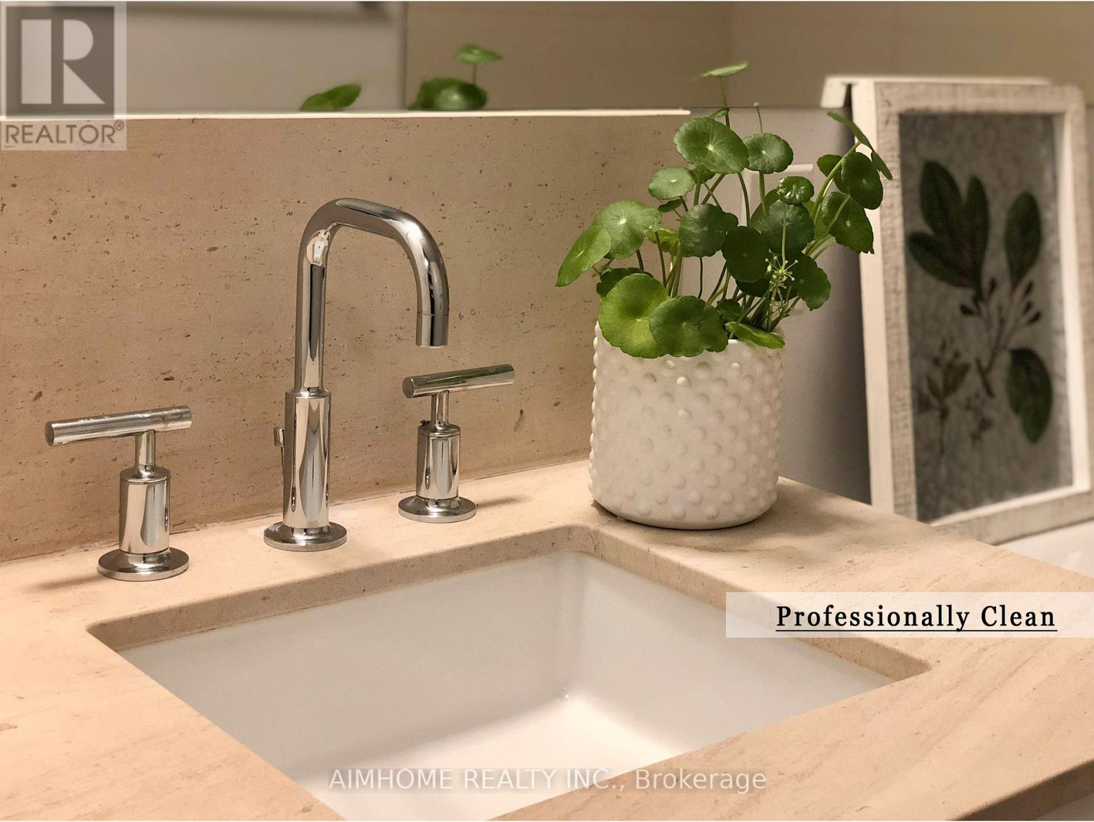 2315 - 50 Charles Street E, Toronto, Ontario  M4Y 0C3 - Photo 6 - C12658062