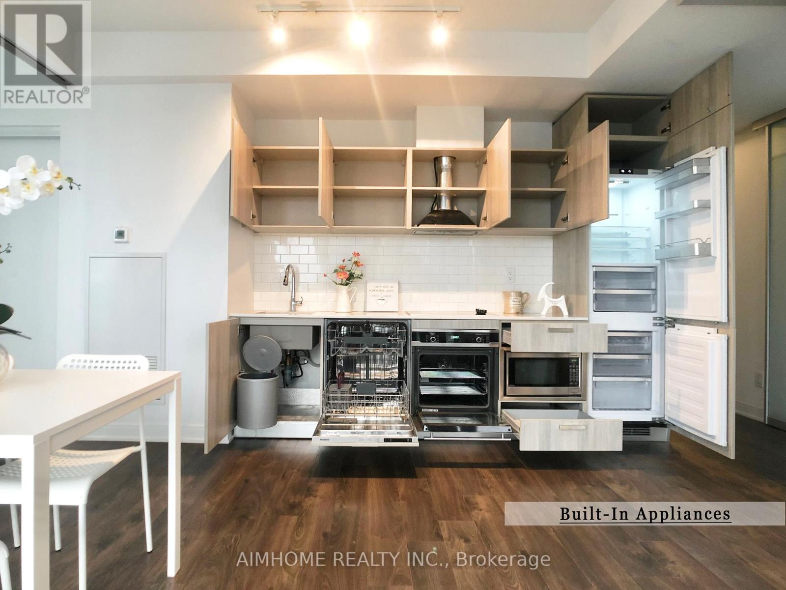 2315 - 50 Charles Street E, Toronto, Ontario  M4Y 0C3 - Photo 8 - C12658062