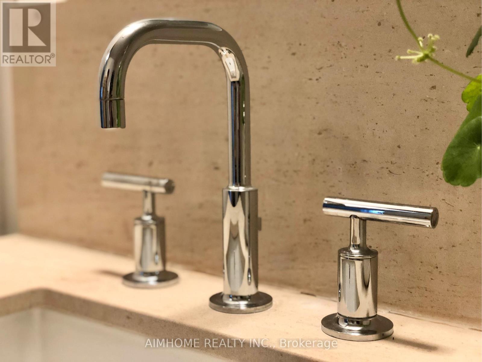 2315 - 50 Charles Street E, Toronto, Ontario  M4Y 0C3 - Photo 9 - C12658062