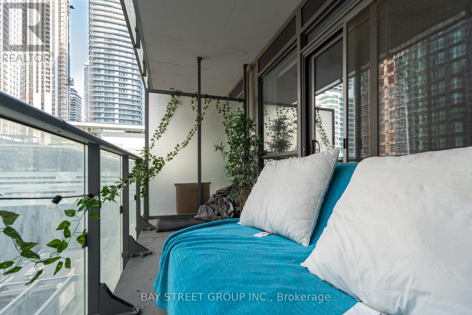 909 - 8 Mercer Street, Toronto, Ontario  M5V 0C4 - Photo 12 - C12658088