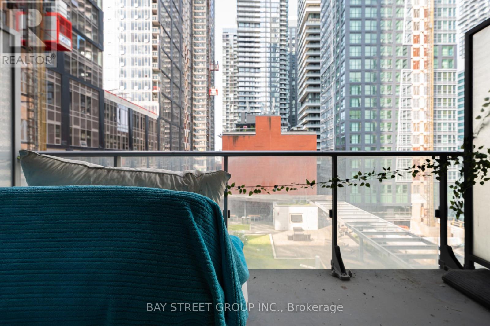 909 - 8 Mercer Street, Toronto, Ontario  M5V 0C4 - Photo 13 - C12658088