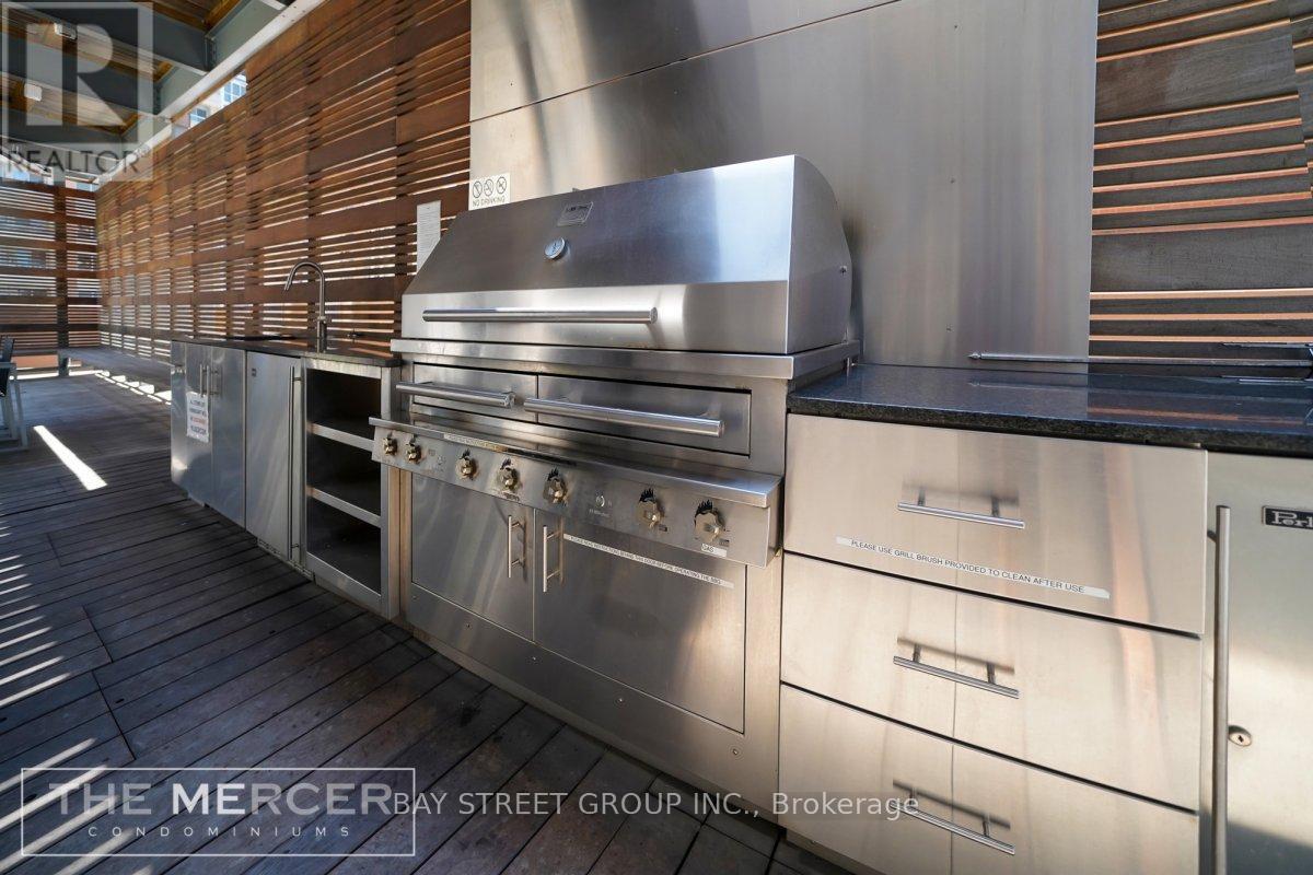 909 - 8 Mercer Street, Toronto, Ontario  M5V 0C4 - Photo 21 - C12658088