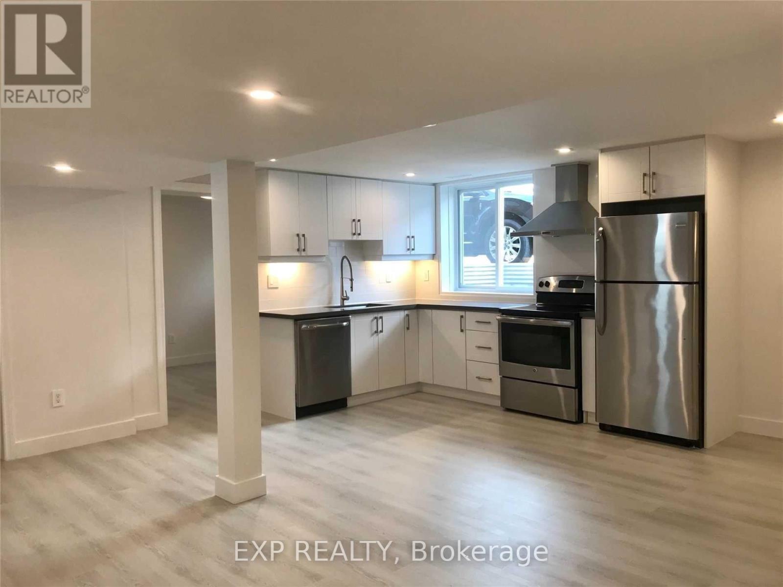 Lower - 421 Woodcrest Avenue, Oshawa, Ontario  L1J 2T5 - Photo 2 - E12658056