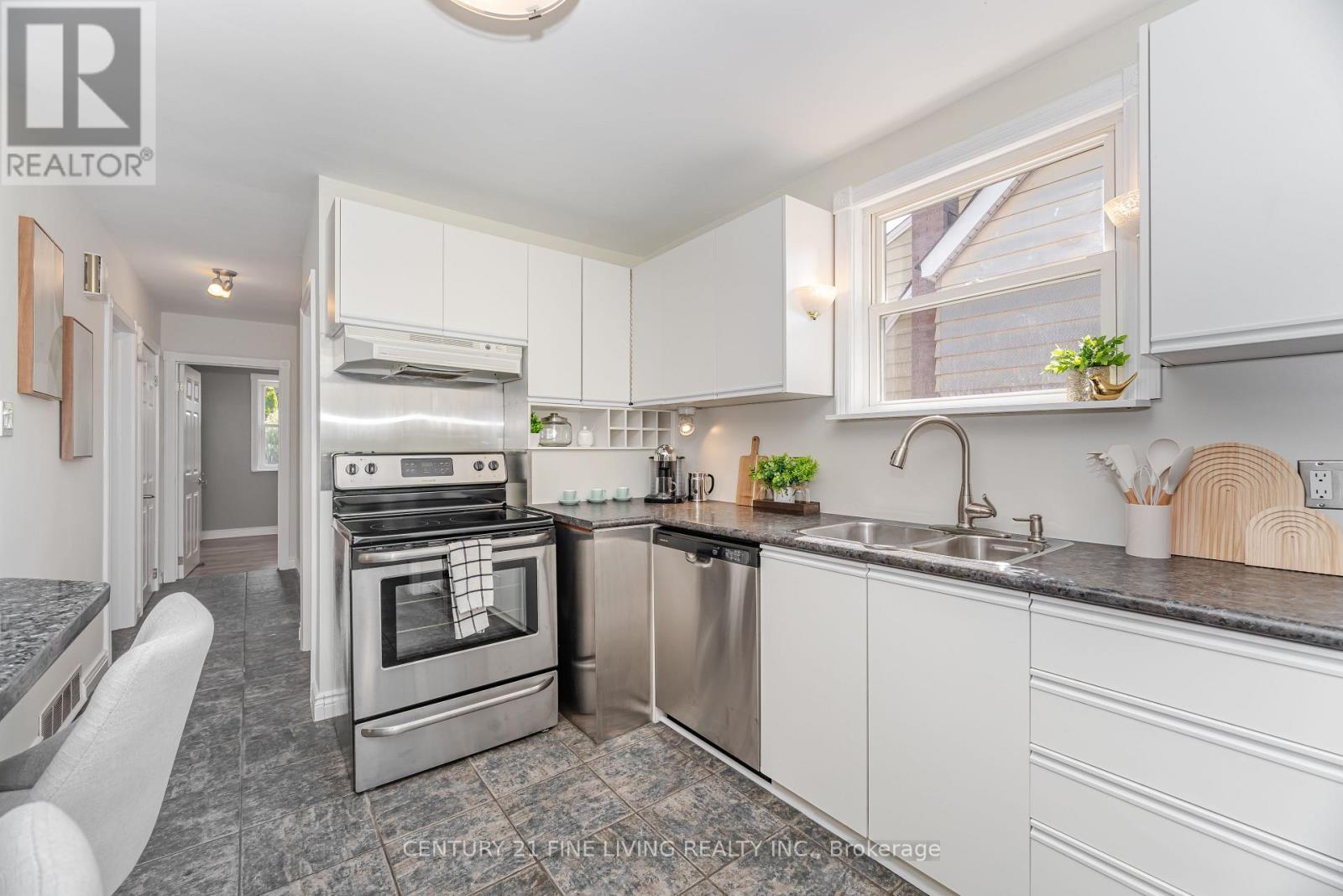 151 Brooklawn Avenue, Toronto, Ontario  M1M 2P8 - Photo 12 - E12658090