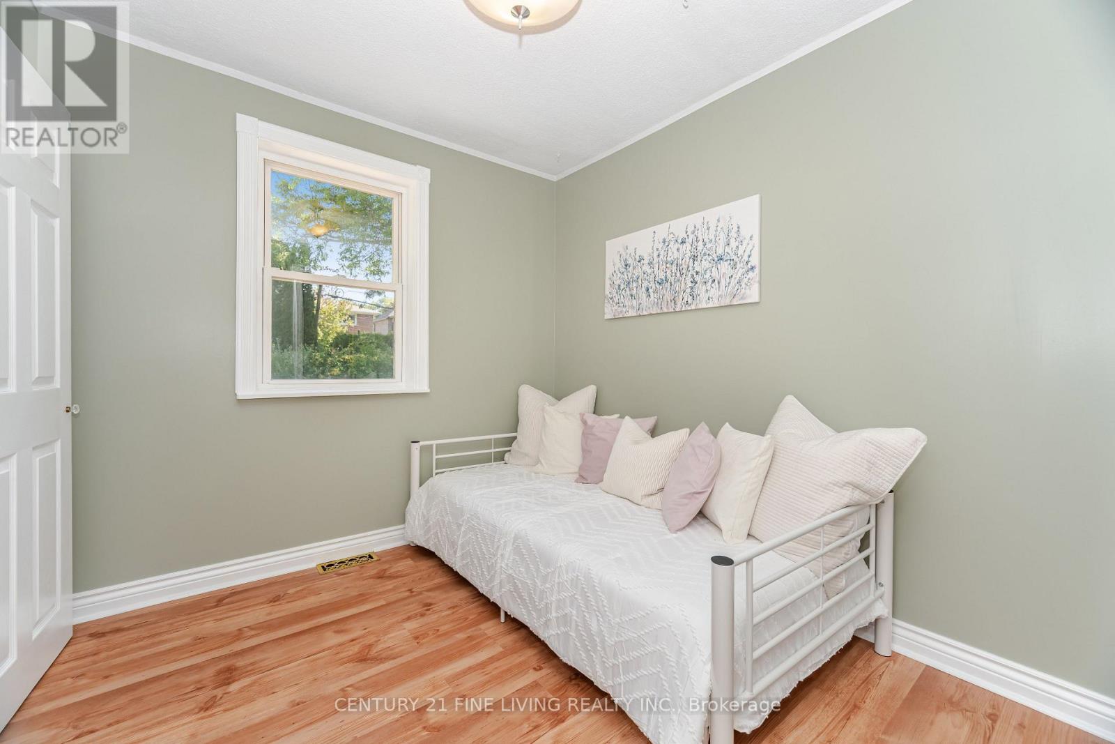 151 Brooklawn Avenue, Toronto, Ontario  M1M 2P8 - Photo 15 - E12658090