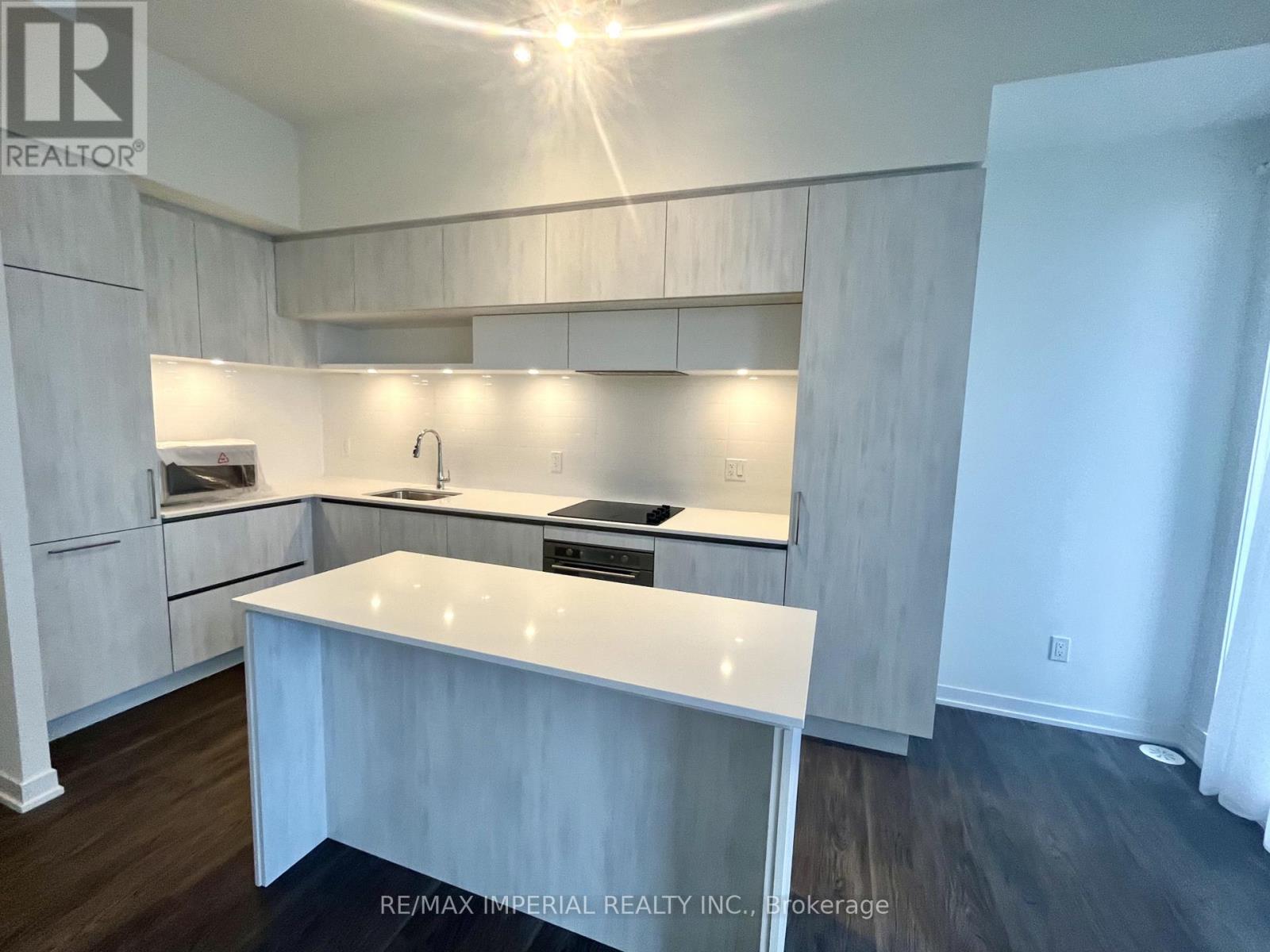 112 - 10 Steckley House Lane, Richmond Hill, Ontario  L4S 0N1 - Photo 6 - N12658068