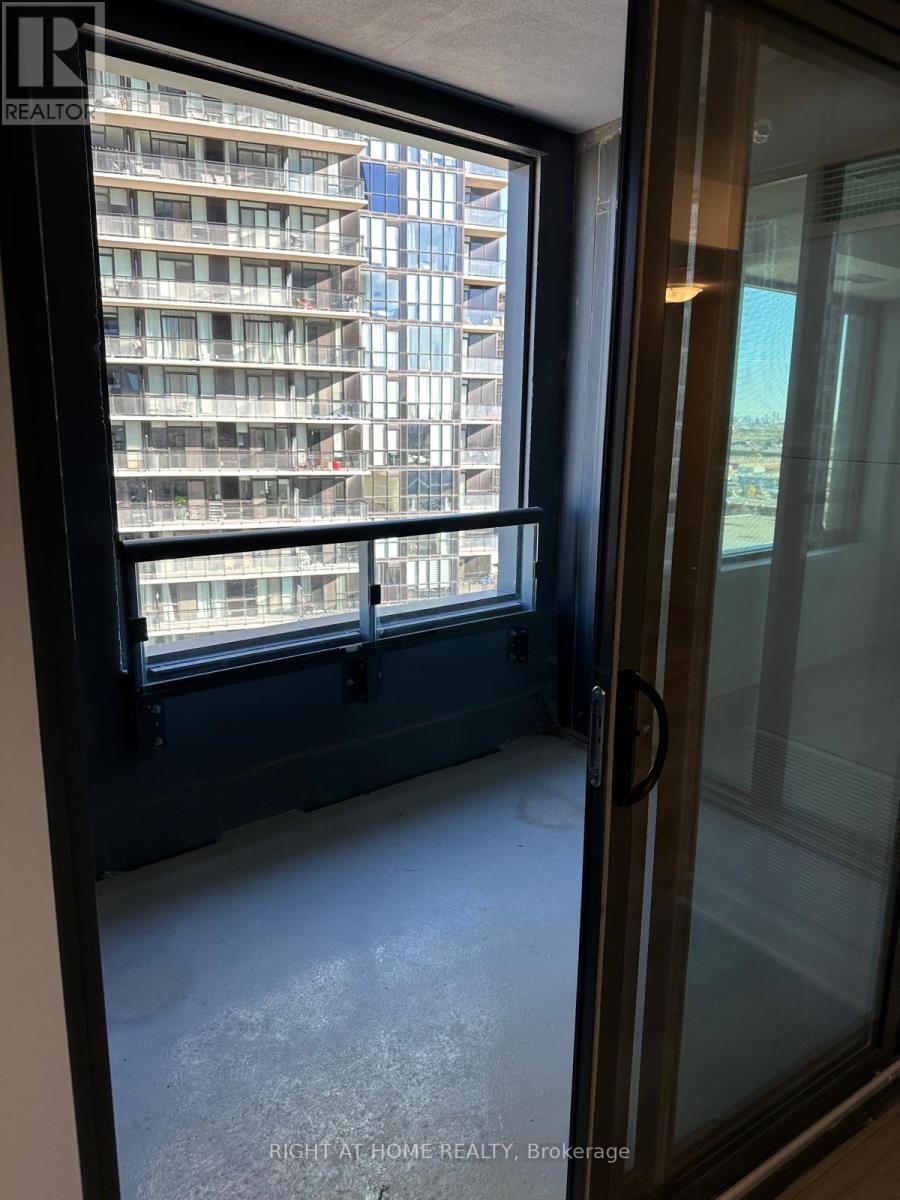 1605 - 2920 Highway 7 Road, Vaughan, Ontario  L4K 0P4 - Photo 13 - N12658084