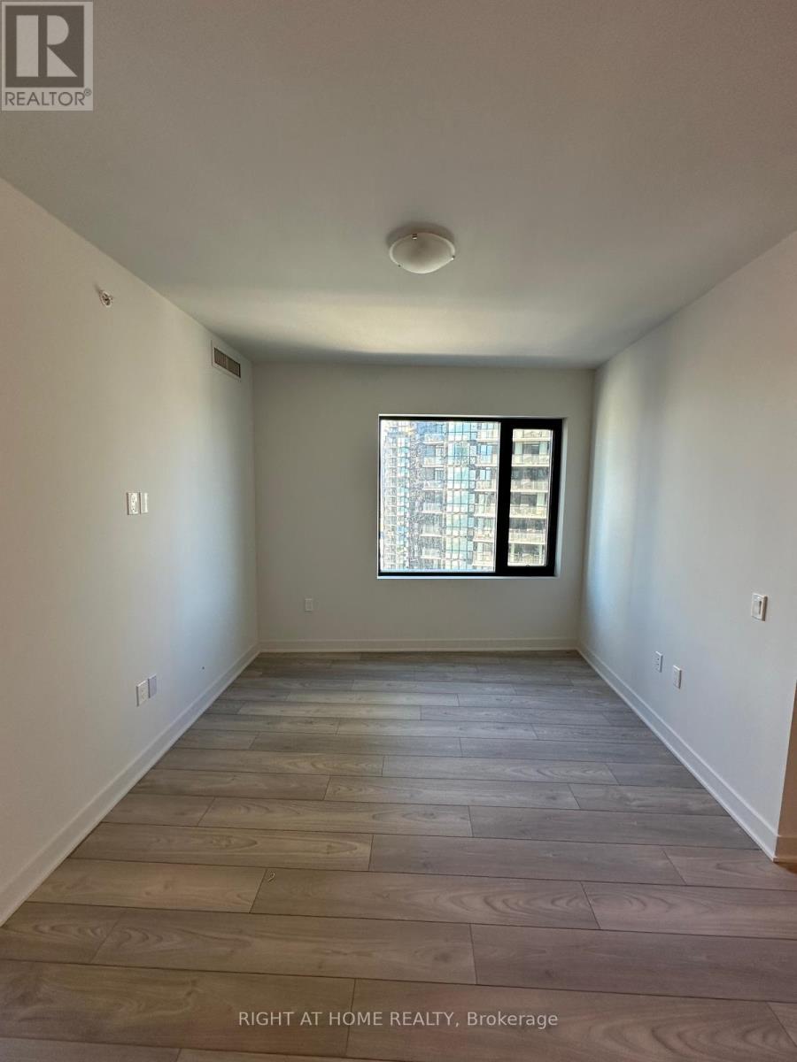 1605 - 2920 Highway 7 Road, Vaughan, Ontario  L4K 0P4 - Photo 6 - N12658084