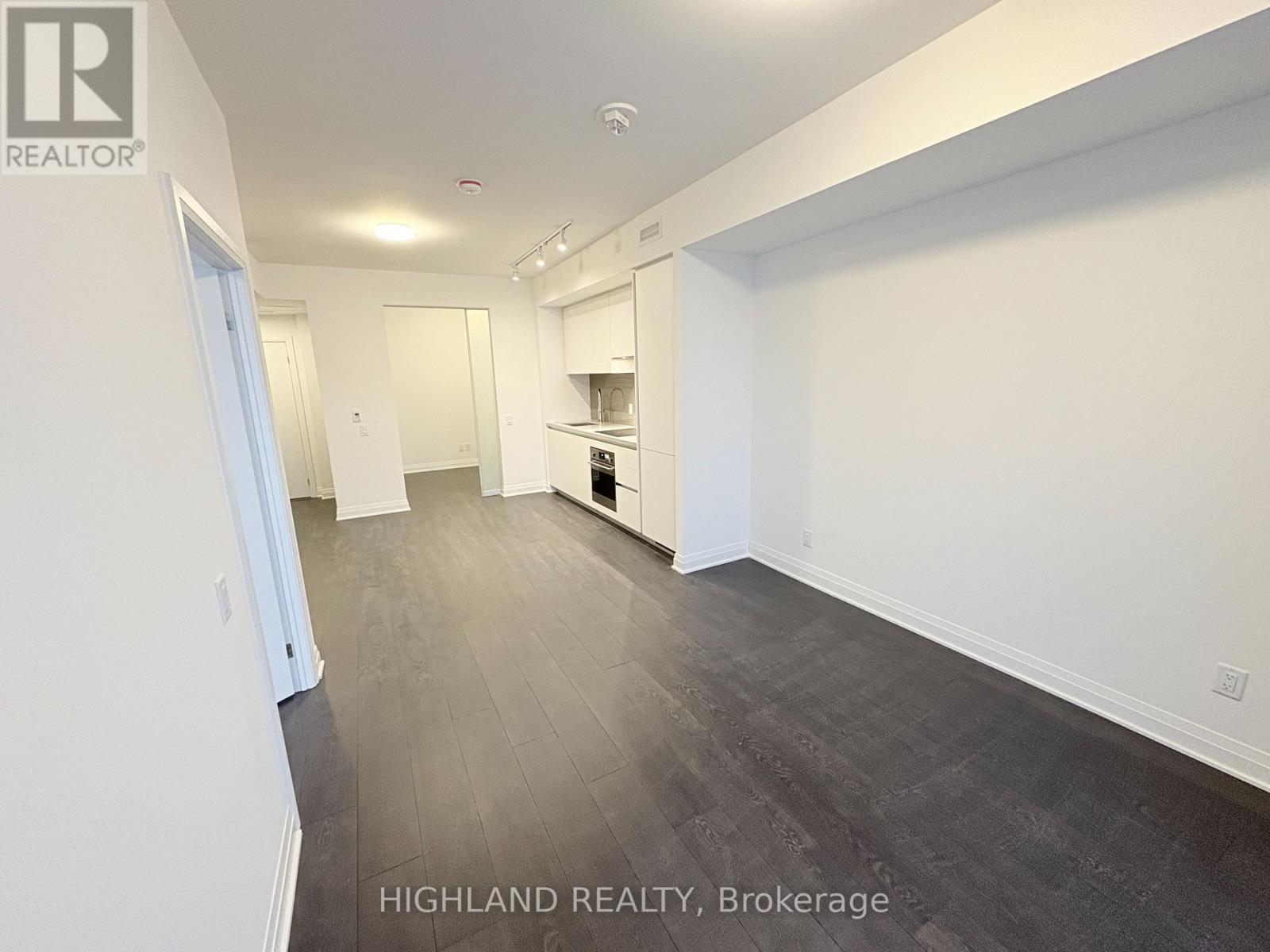 4606 - 4015 The Exchange, Mississauga, Ontario  L5B 0N4 - Photo 8 - W12658074