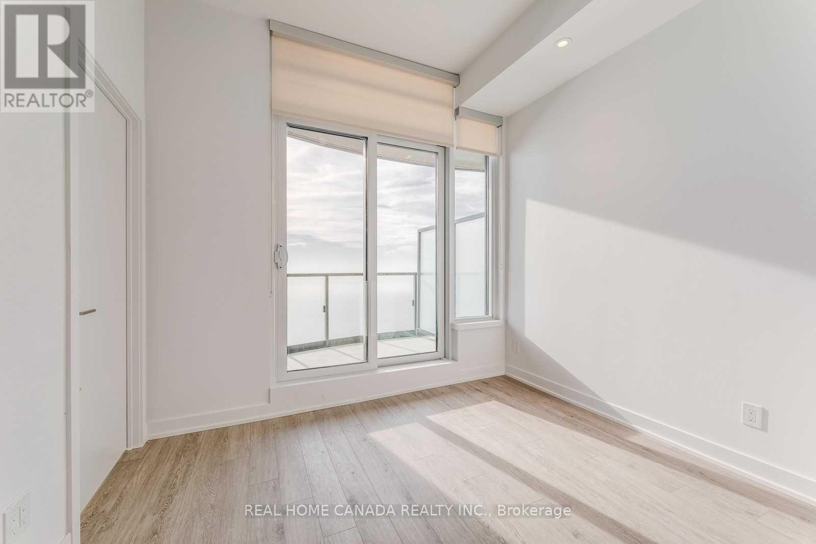 3208 - 1926 Lake Shore Boulevard W, Toronto, Ontario  M6S 1A2 - Photo 10 - W12658086