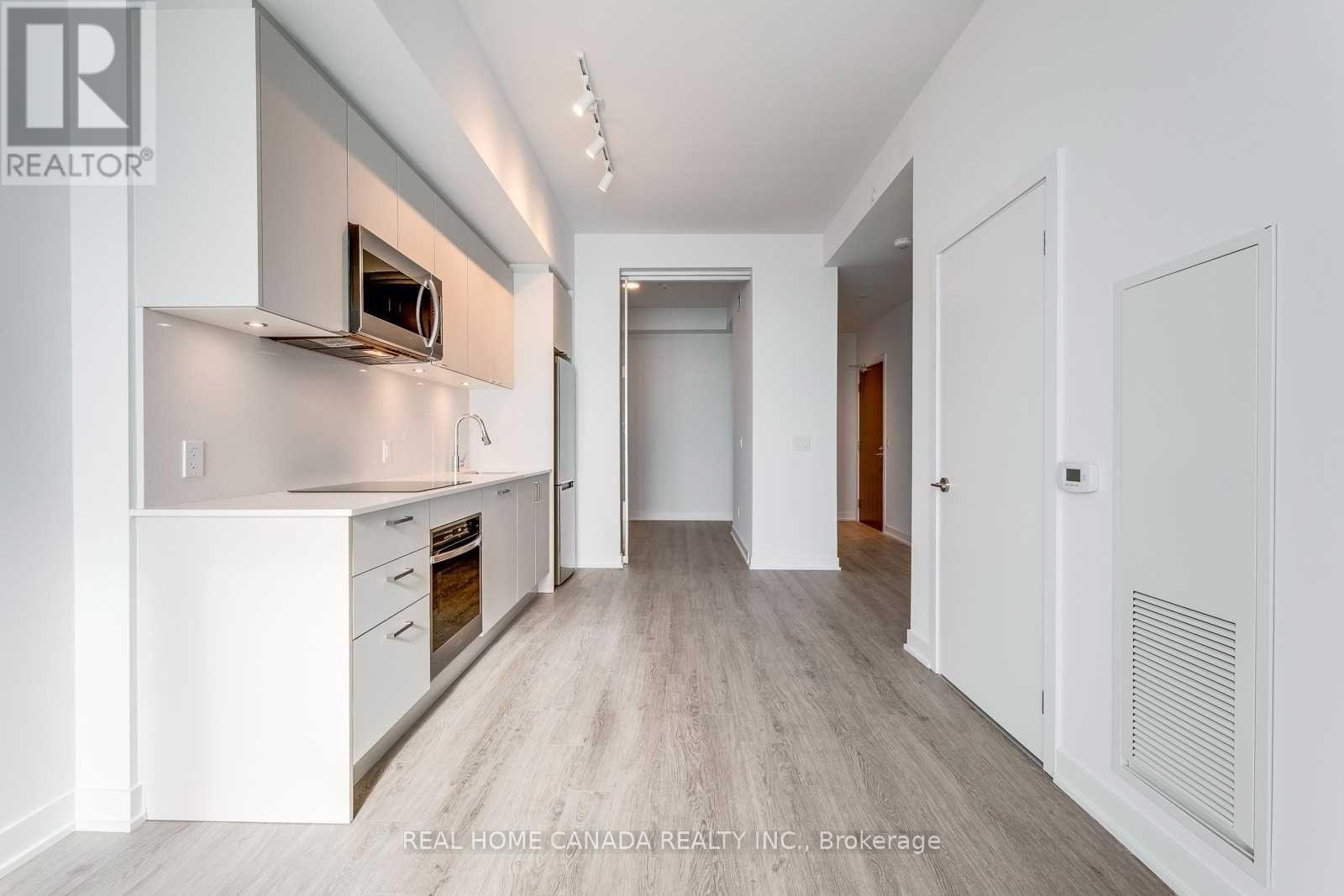 3208 - 1926 Lake Shore Boulevard W, Toronto, Ontario  M6S 1A2 - Photo 11 - W12658086